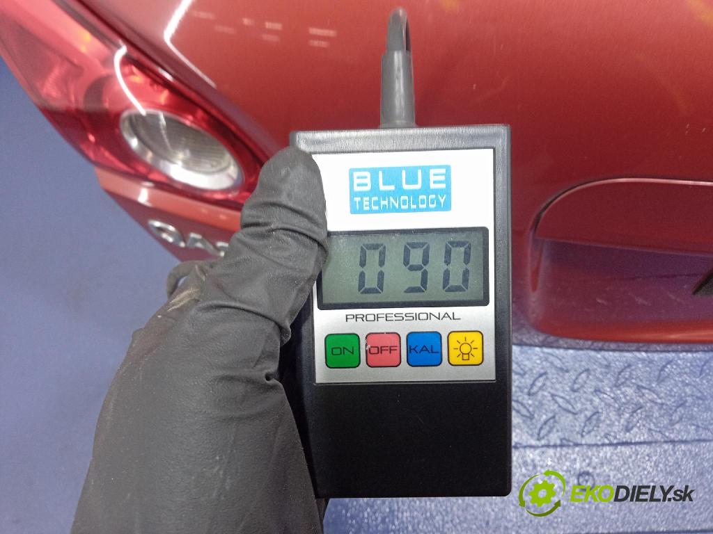 Nissan Qashqai 2007 zadna dveře kufra: kufra: