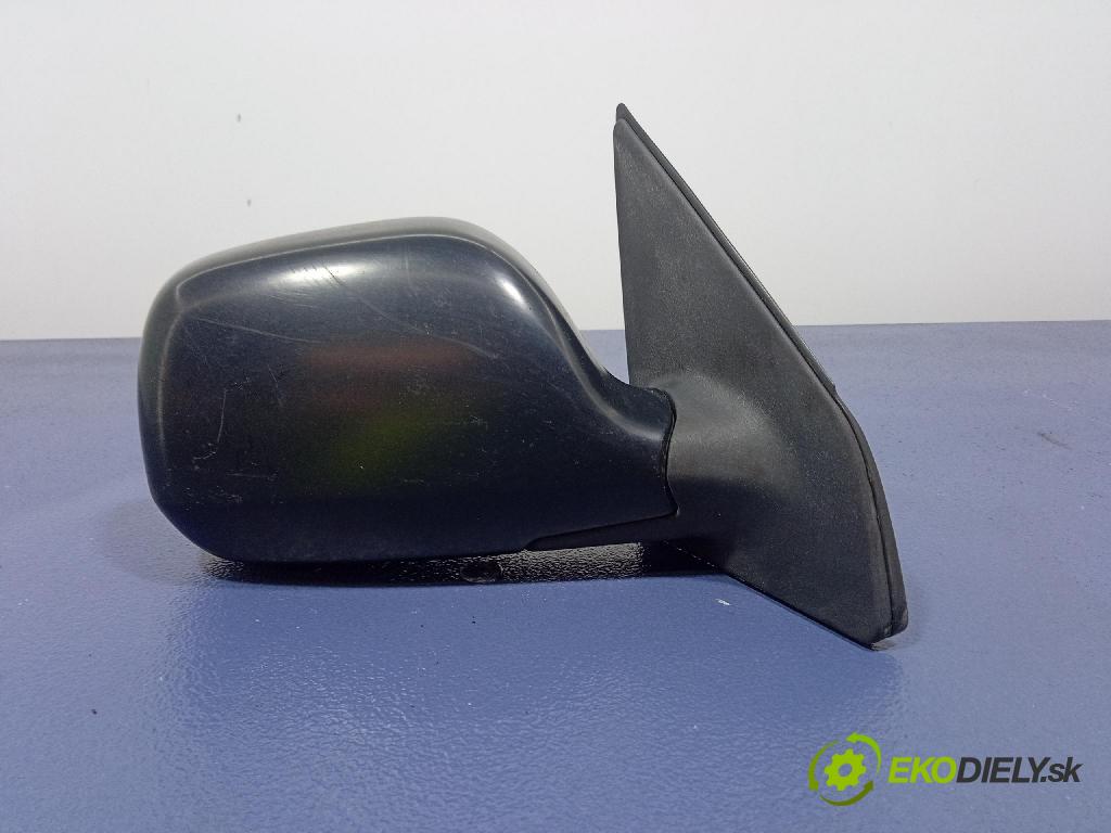 Toyota Yaris verso 2003 zrkadlo pravé