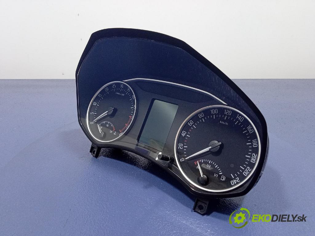 Skoda Octavia 2011 prístrojovka/ budíky 1Z0920843S