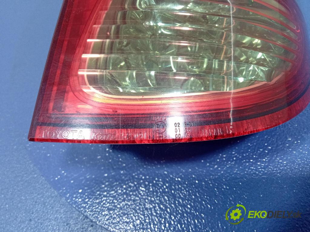 Toyota Yaris verso 2003 svetlo / reflektor zad Prava: Vonkajsia: 52-091