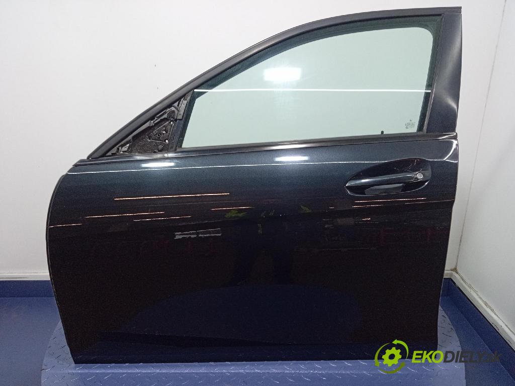 Mercedes C-klasa 2012 dvere Predné Vľavo: