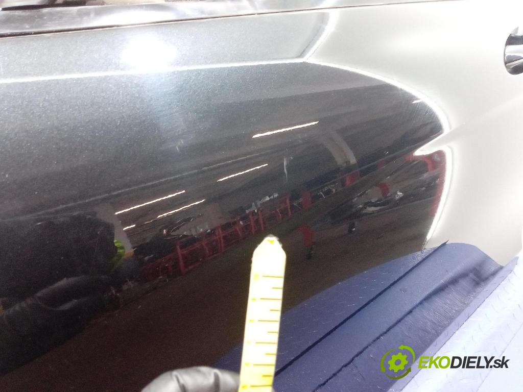 Mercedes C-klasa 2012 dvere Predné Vľavo: