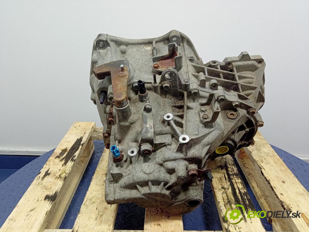 Nissan Qashqai 2007 prevodovka Manualna
