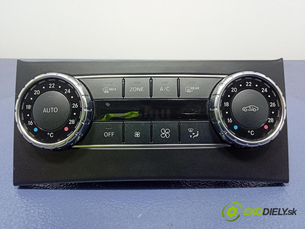 Mercedes C-klasa 2012 prepínač Klimatizácia: Prúd vzduchu: A2049003803