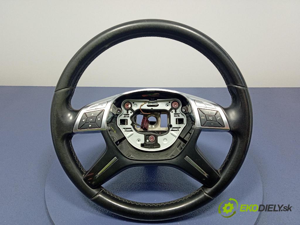 Mercedes C-klasa 2012 volant