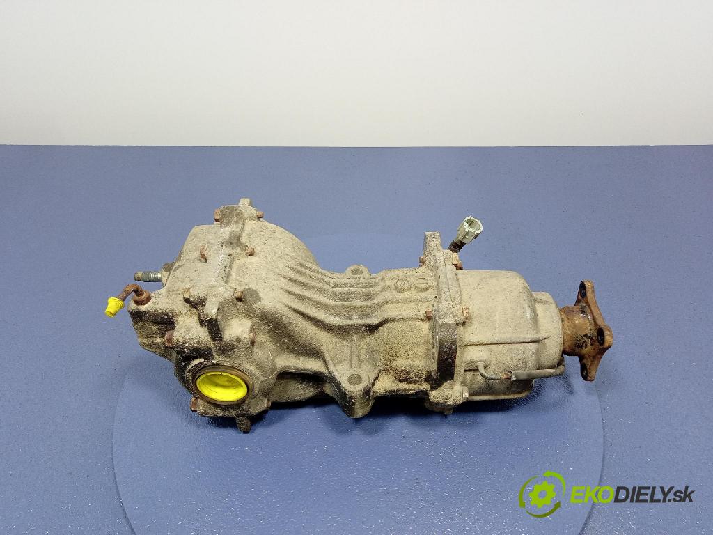 Nissan Qashqai 2007 Most: Zadný: R145 1C