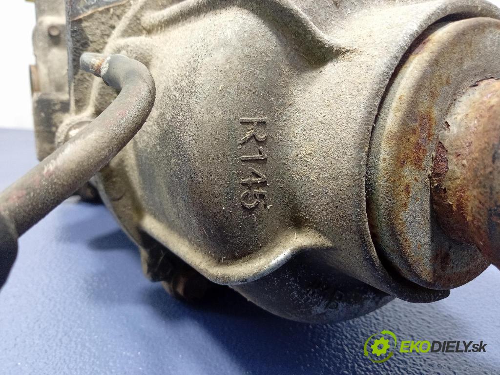 Nissan Qashqai 2007 Most: Zadný: R145 1C