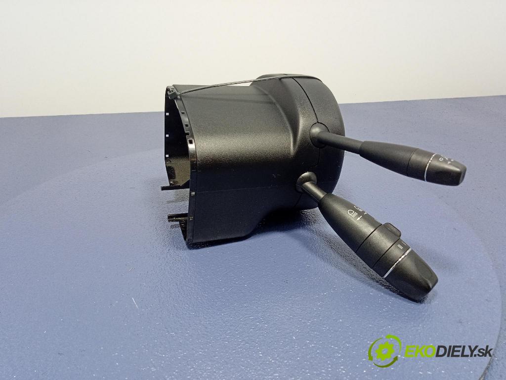 Mercedes C-klasa 2012 prepínač Komplex: A2129007402