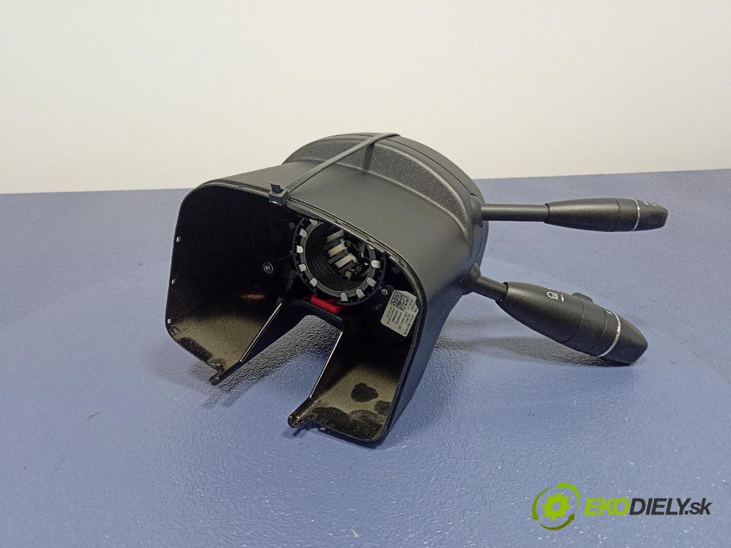 Mercedes C-klasa 2012 prepínač Komplex: A2129007402