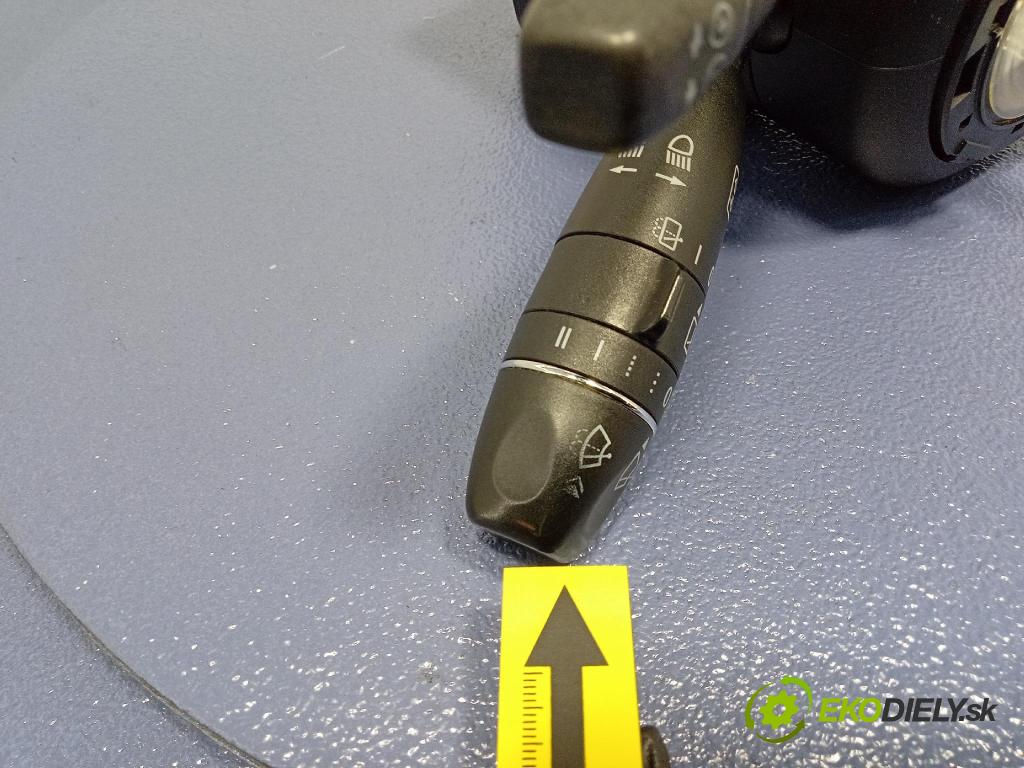 Mercedes C-klasa 2012 prepínač Komplex: A2129007402