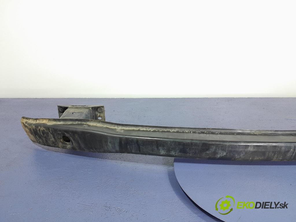 Mercedes E-klasa 2009 výstuha narazník zad A2076100014