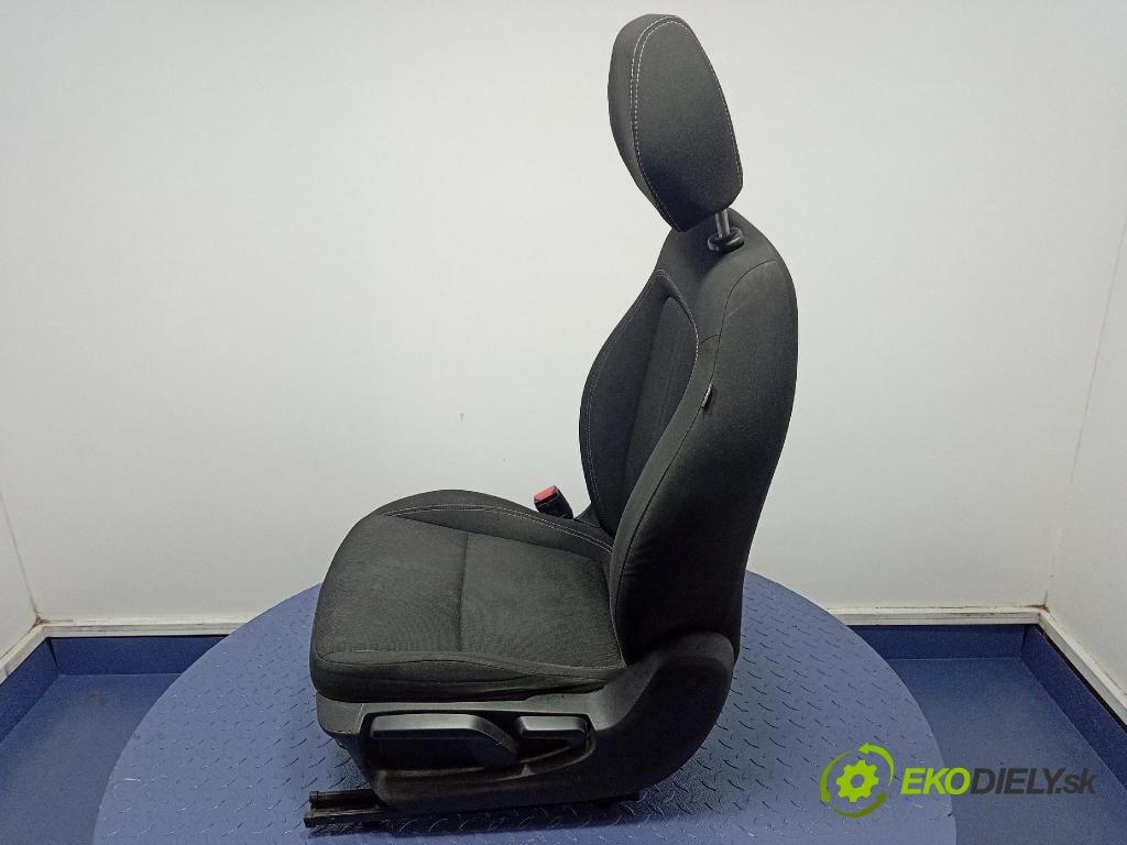 Fiat Tipo 2017 Sedadlo Řidiči