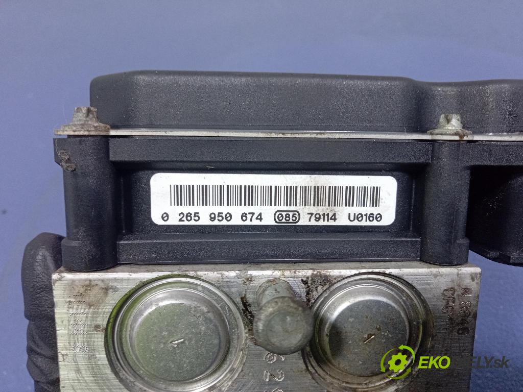 Nissan Qashqai 2007 čerpadlo ABS x 47660JD01A