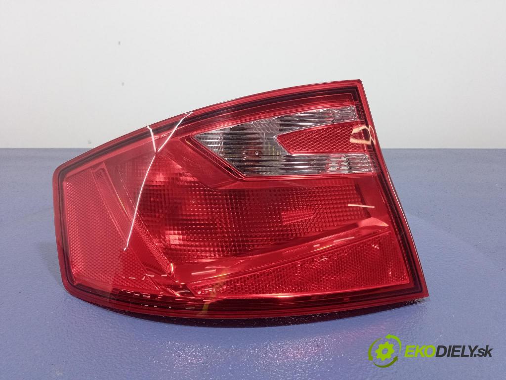 Seat Toledo 2016 svetlo / reflektor zad ľavá Vonkajsia: 6JH945095E