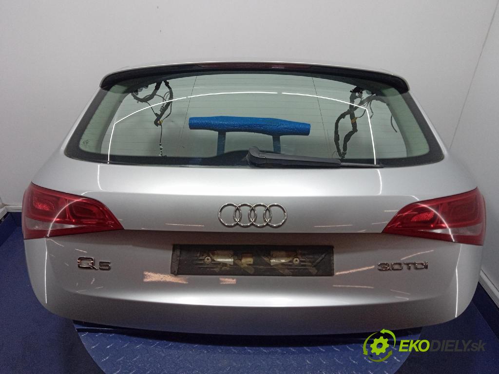Audi Q5 2010 zadna dveře kufra: kufra: