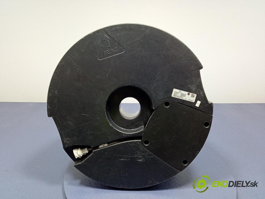 Audi Q5 2010 Reproduktor / Subwoofer: 8R0035382