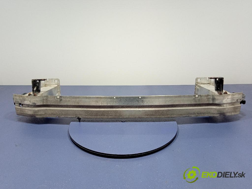 Audi Q5 2010 výstuha narazník Predné 8R0807113B