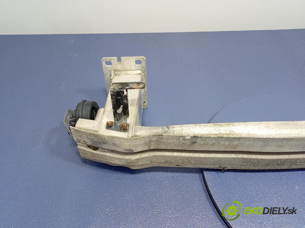 Audi Q5 2010 výstuha narazník Predné 8R0807113B