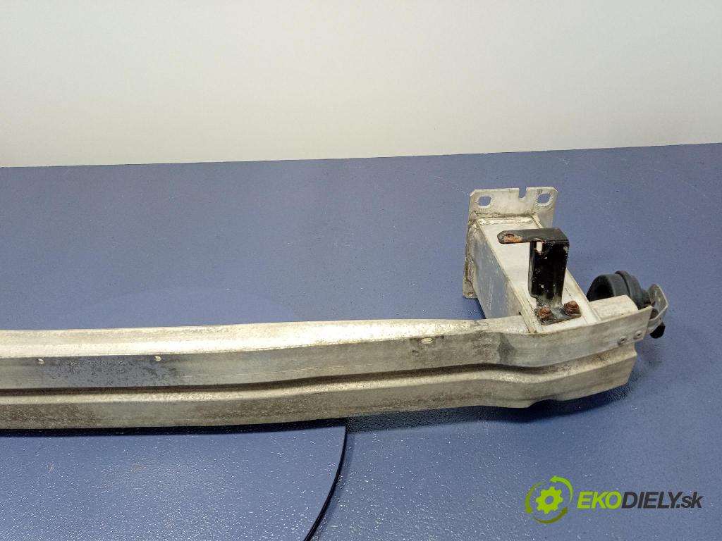 Audi Q5 2010 výstuha narazník Predné 8R0807113B