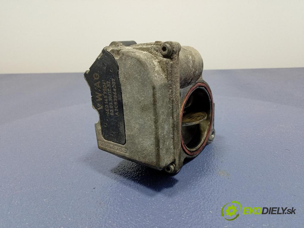 Audi Q5 2010 klapka 4E0145950H