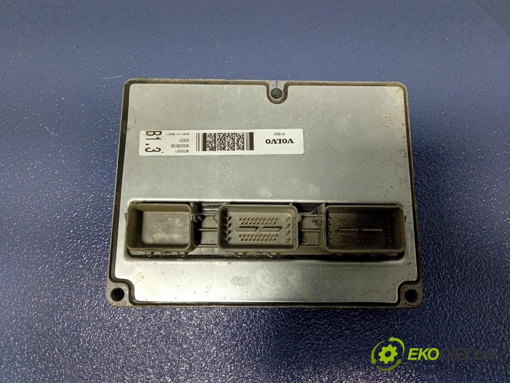 Volvo C30 2007 řídící jednotka Motor: 30743371