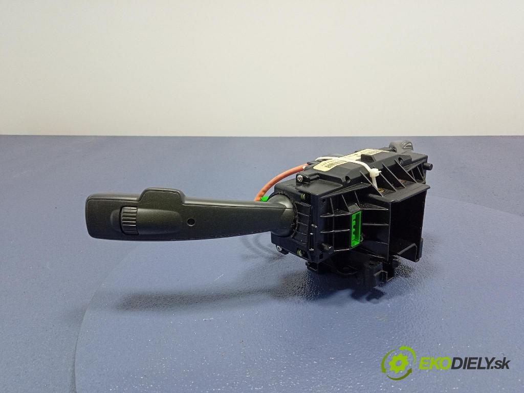 Volvo C30 2007 Přepínač Komplex: P30772250