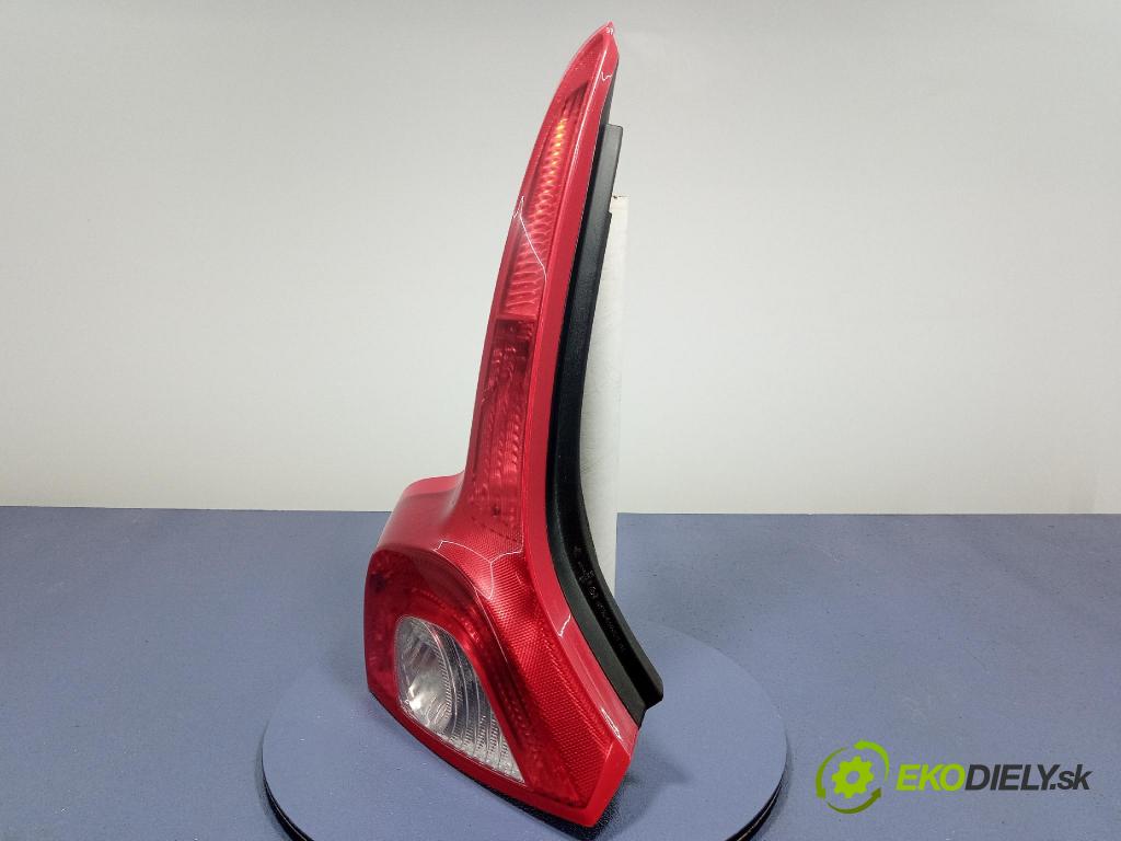 Volvo C30 2007 světlo Zad: levá Mimo: 31213137