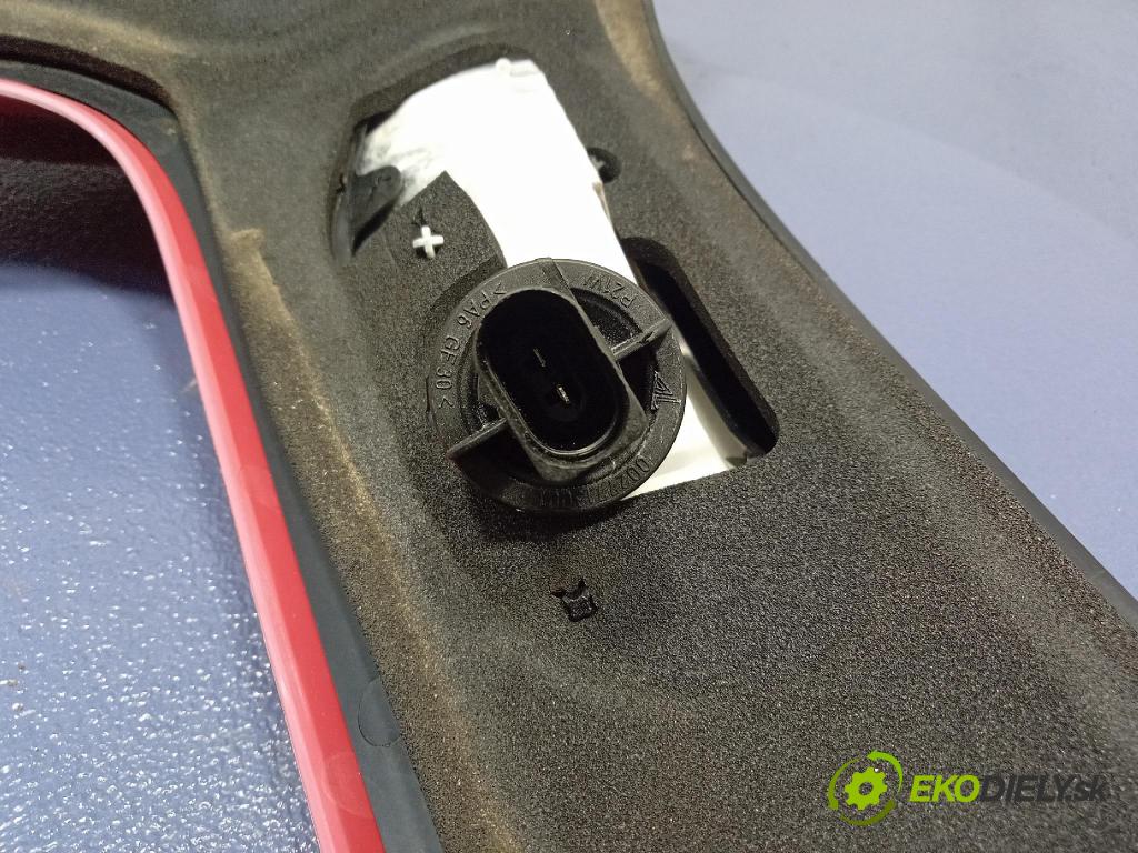 Volvo C30 2007 světlo Zad: levá Mimo: 31213137