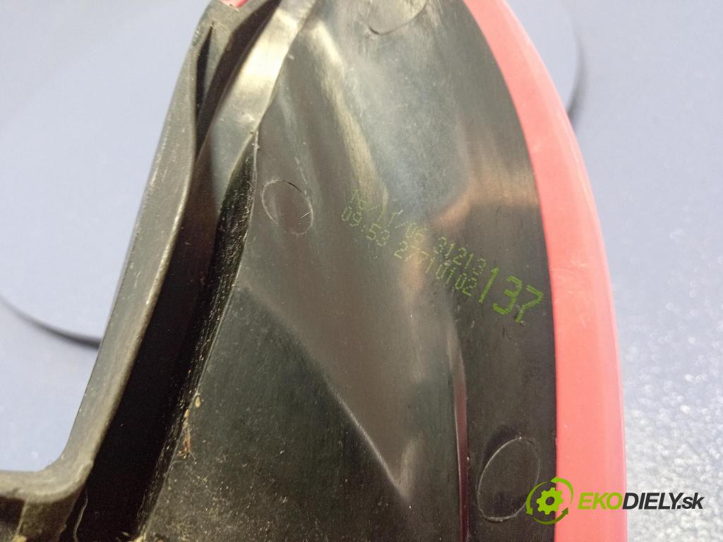 Volvo C30 2007 světlo Zad: levá Mimo: 31213137