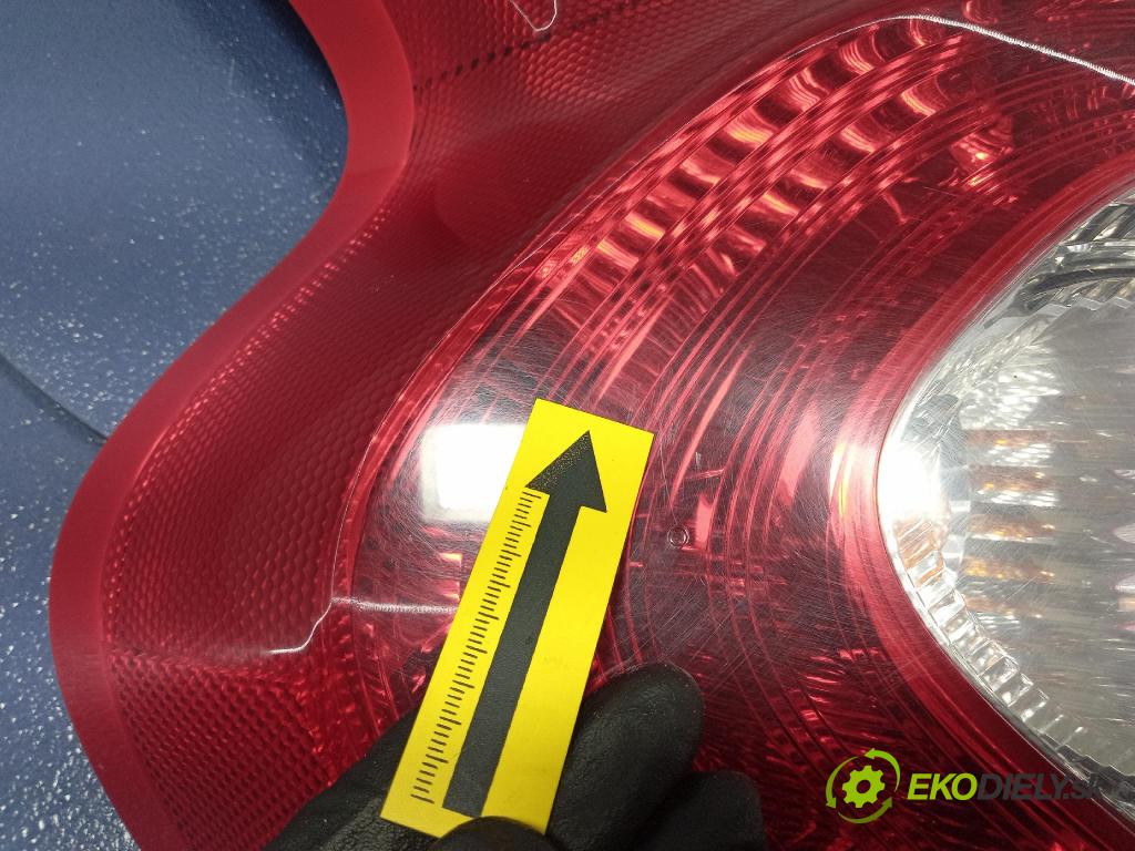 Volvo C30 2007 světlo Zad: levá Mimo: 31213137