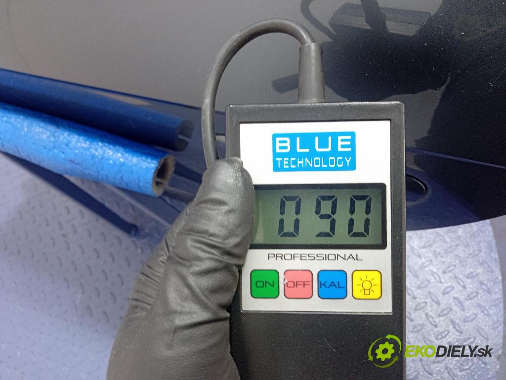 Audi A3 2005 dvere zad Vľavo: