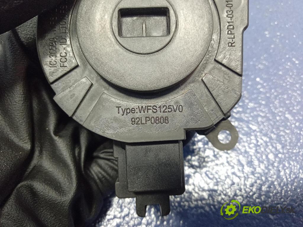 Volvo C30 2007 Spínač zapalování. 30797783