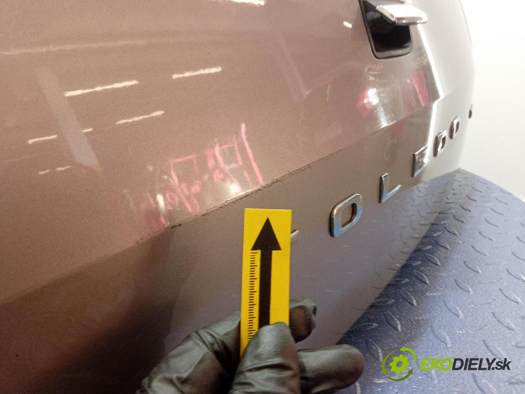 Seat Toledo 2016 zadna dveře kufra: kufra: