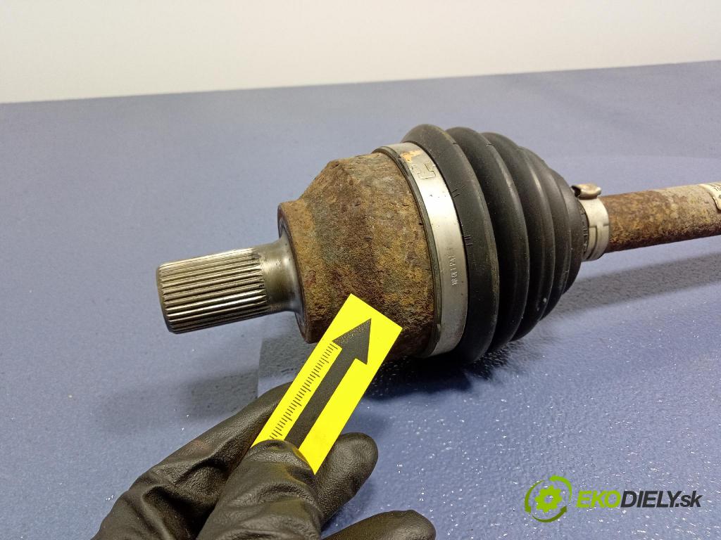 Volvo C30 2007 poloos levá před 30783167