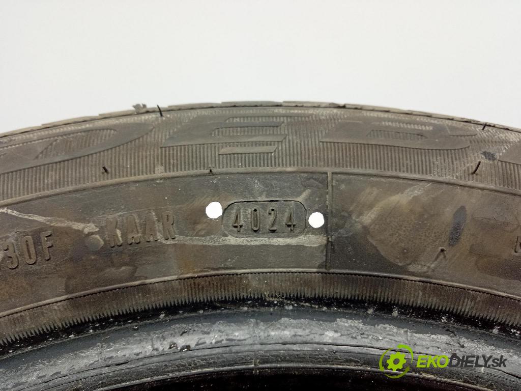 Opel Zafira 2006 pneumatika Multi-sezóna: