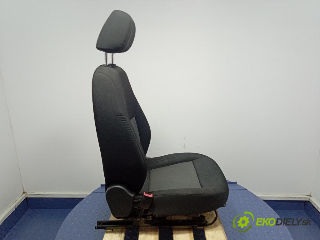 Seat Toledo 2016 Sedačka Ovládače: 6RA881105D