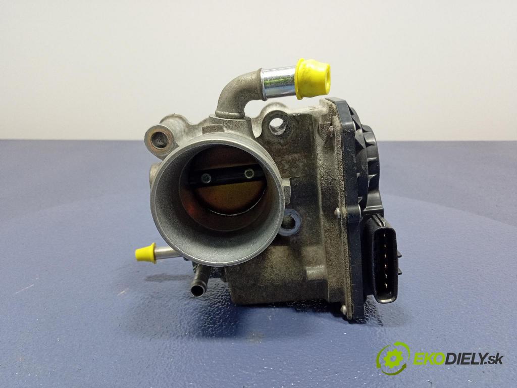 Suzuki Swift 2006 klapka 62J3