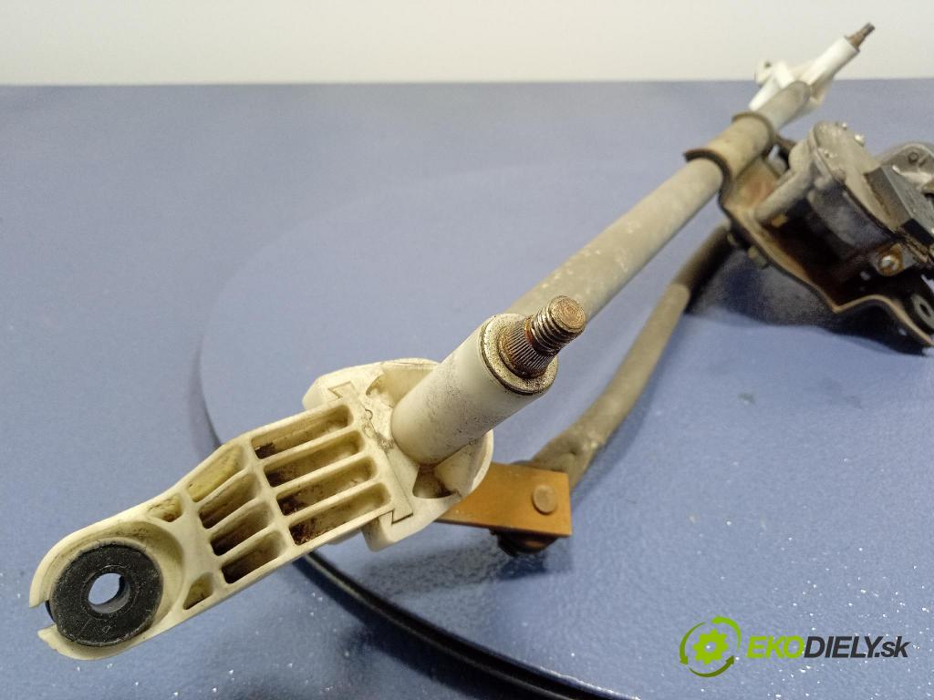 Suzuki Swift 2006 mechanizmus motor: Stierače: Predné