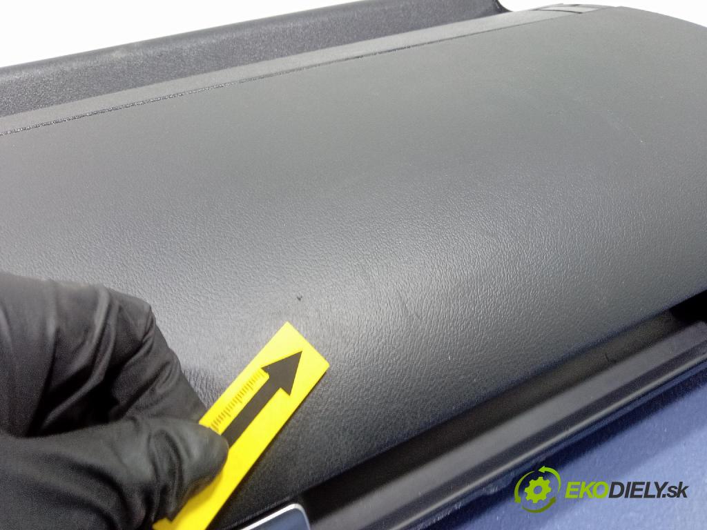 Audi A3 2005 kastlík 8P1857035