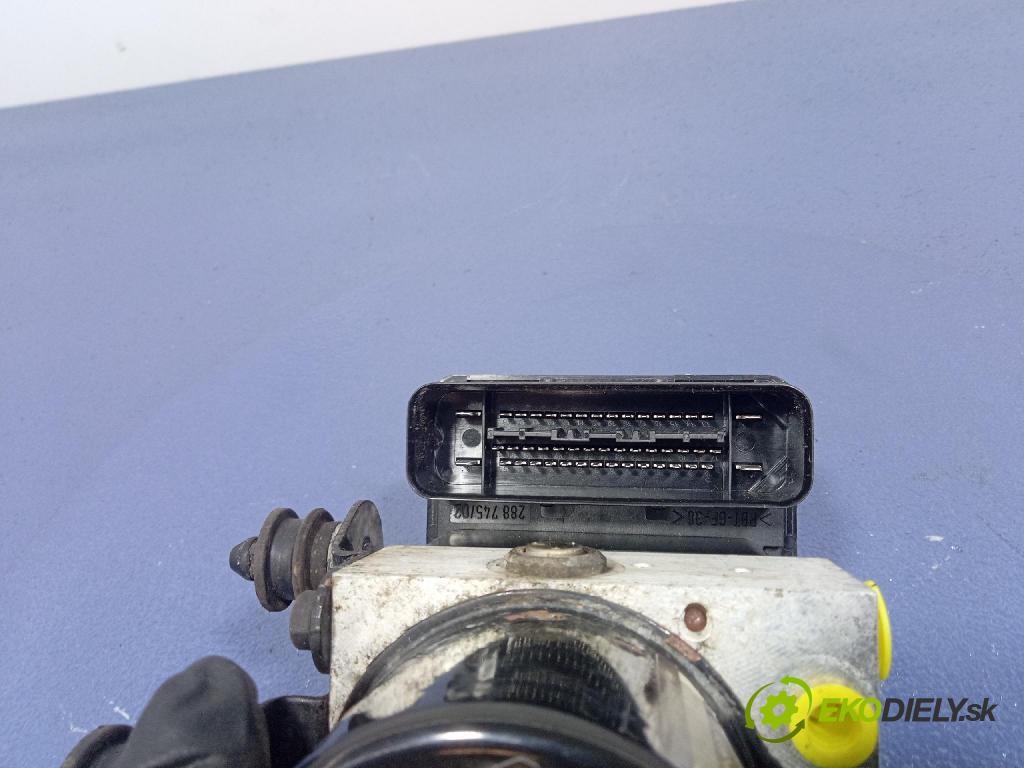 Audi A3 2005 čerpadlo ABS x