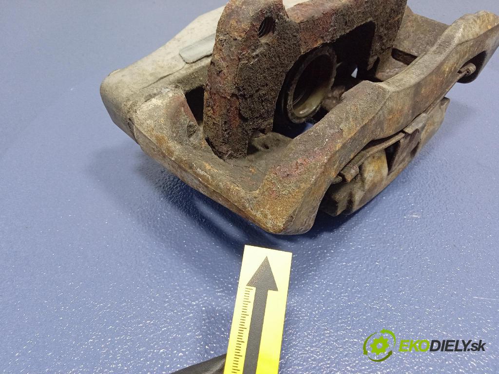 Volvo XC90 2006 brzdič brzdový Predné v pravo: 30657307