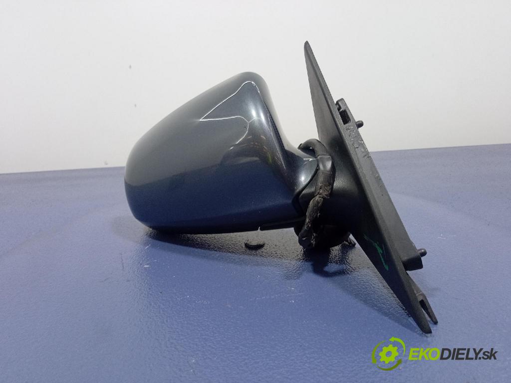 Audi A3 2005 zrkadlo pravé