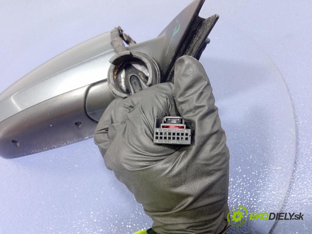 Audi A3 2005 zrkadlo pravé