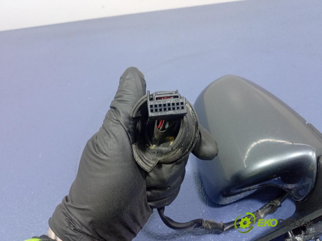 Audi A3 2005 zrkadlo Vľavo: