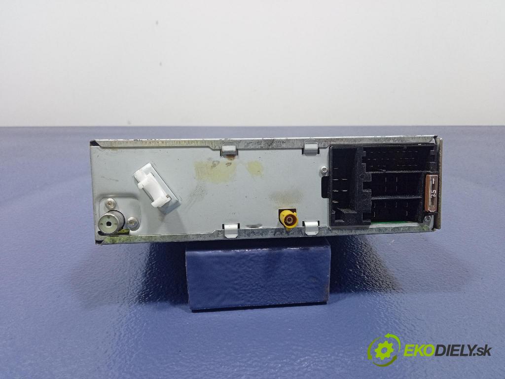 Audi A3 2005 Radio I Navigácia: