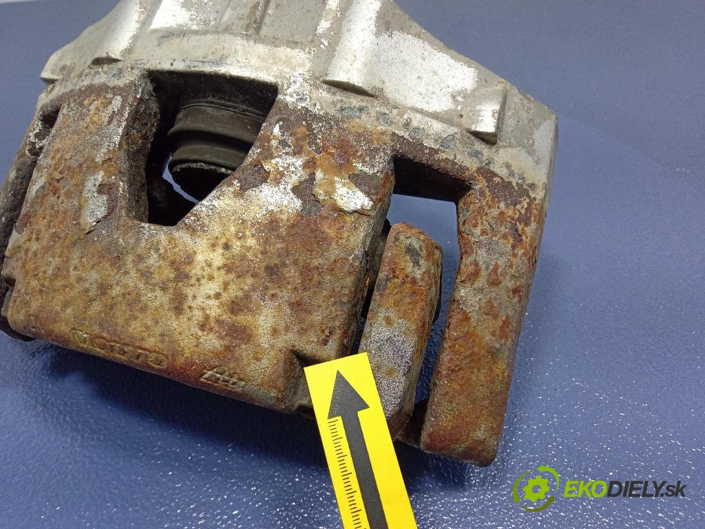 Volvo XC90 2006 brzdič brzdový Predné Vľavo: 30657303