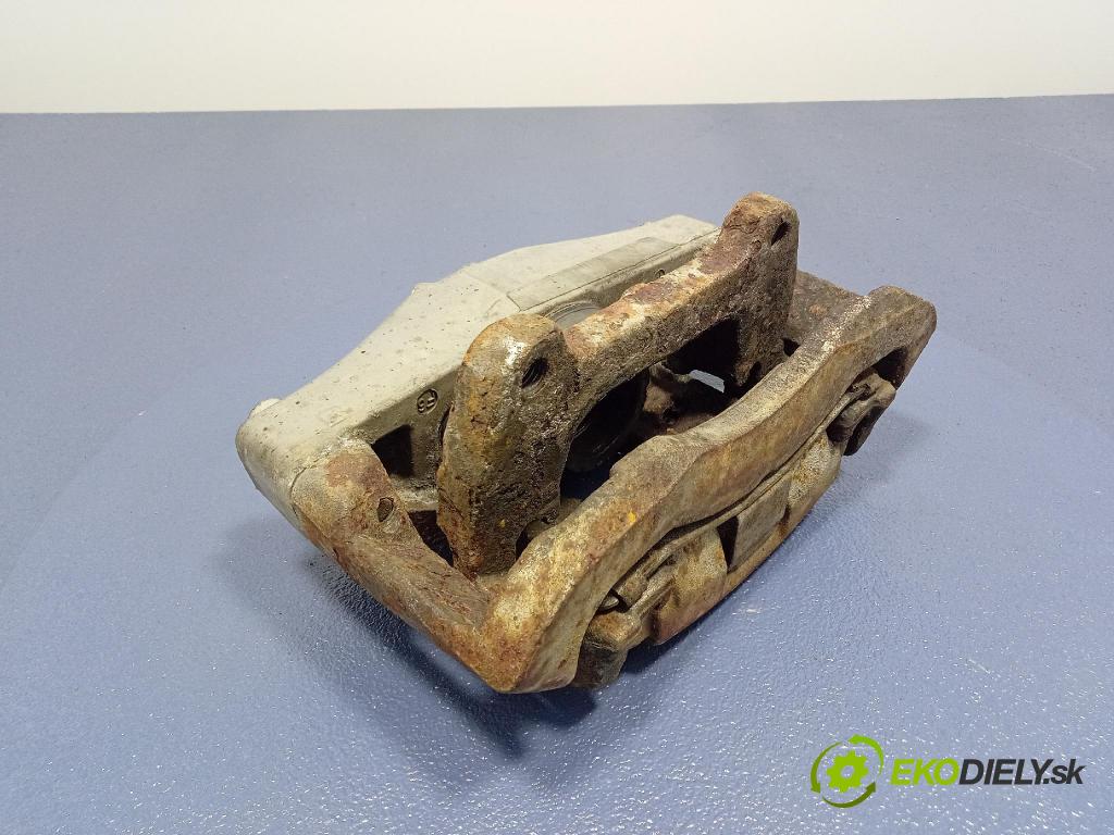 Volvo XC90 2006 brzdič brzdový Predné Vľavo: 30657303