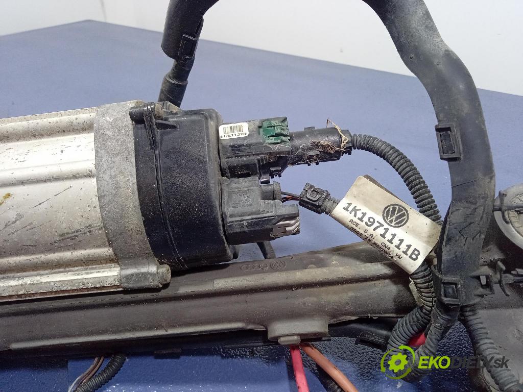 Audi A3 2005 Ozubené kolo: volant 1K1423051