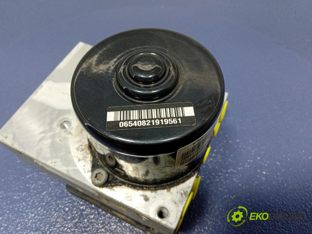 Volvo XC90 2006 čerpadlo ABS x 30714956