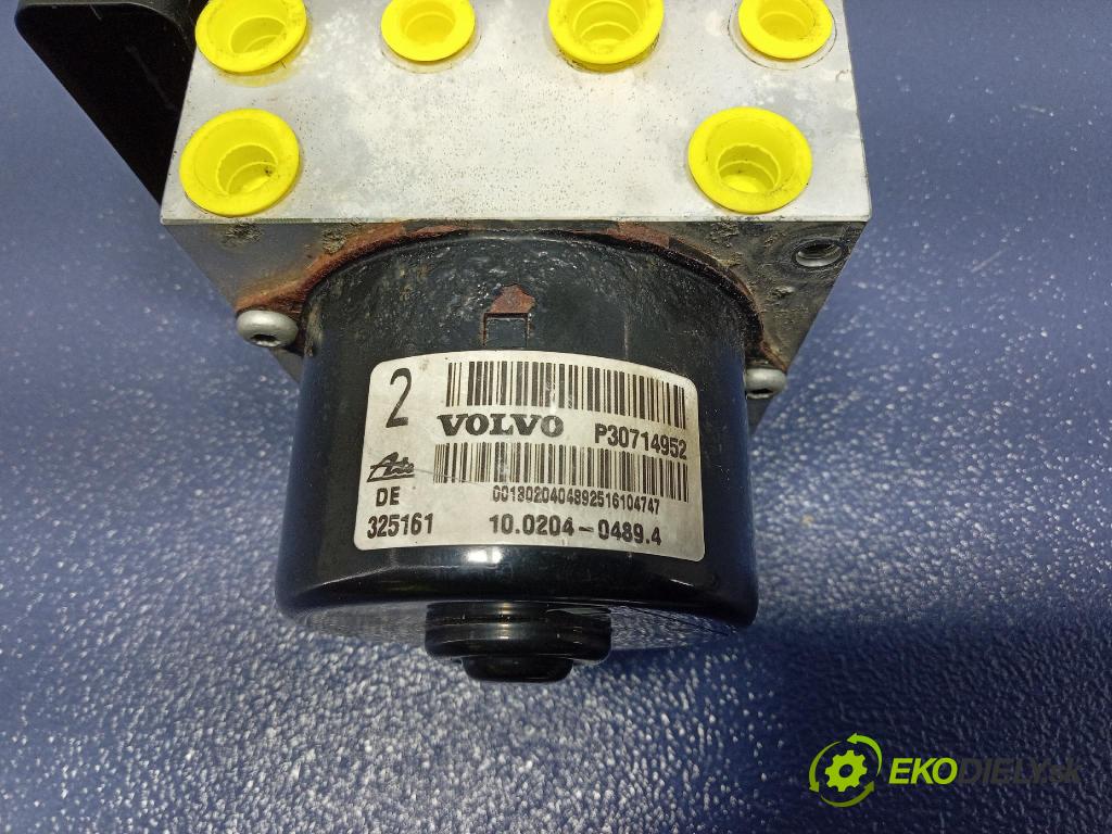 Volvo XC90 2006 čerpadlo ABS x 30714956